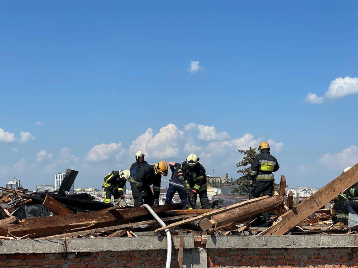 UPDATED: 5 killed, 37 injured as Russian forces strike center of Chernihiv with missile