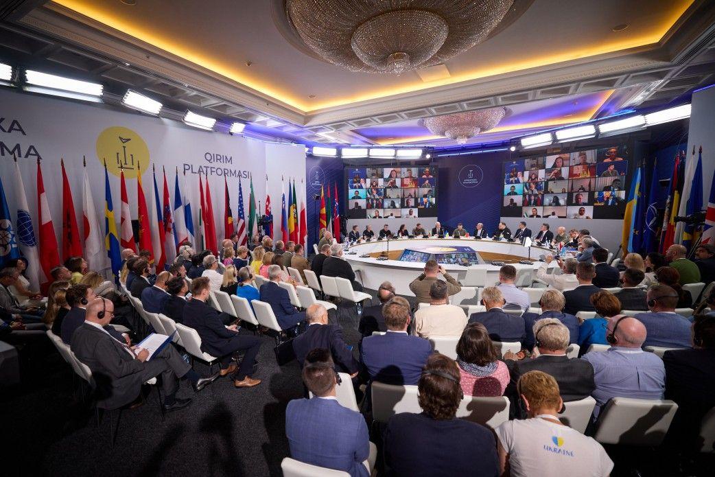 Ukraine's partners pledge new aid at Crimean Platform