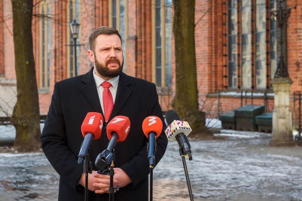 Official: Latvian aid to Ukraine stalled by poor transit infrastructure