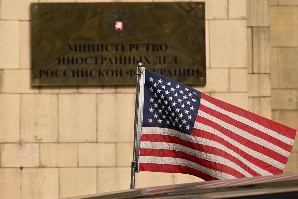 Russia bans entry to over 200 US policy makers, business leaders, journalists