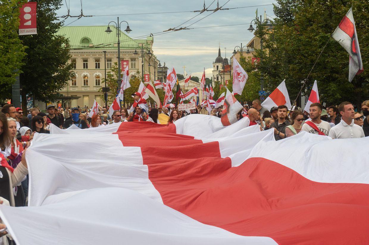 Belarus Weekly: Belarusian embassies to stop issuing passports luring opposition home