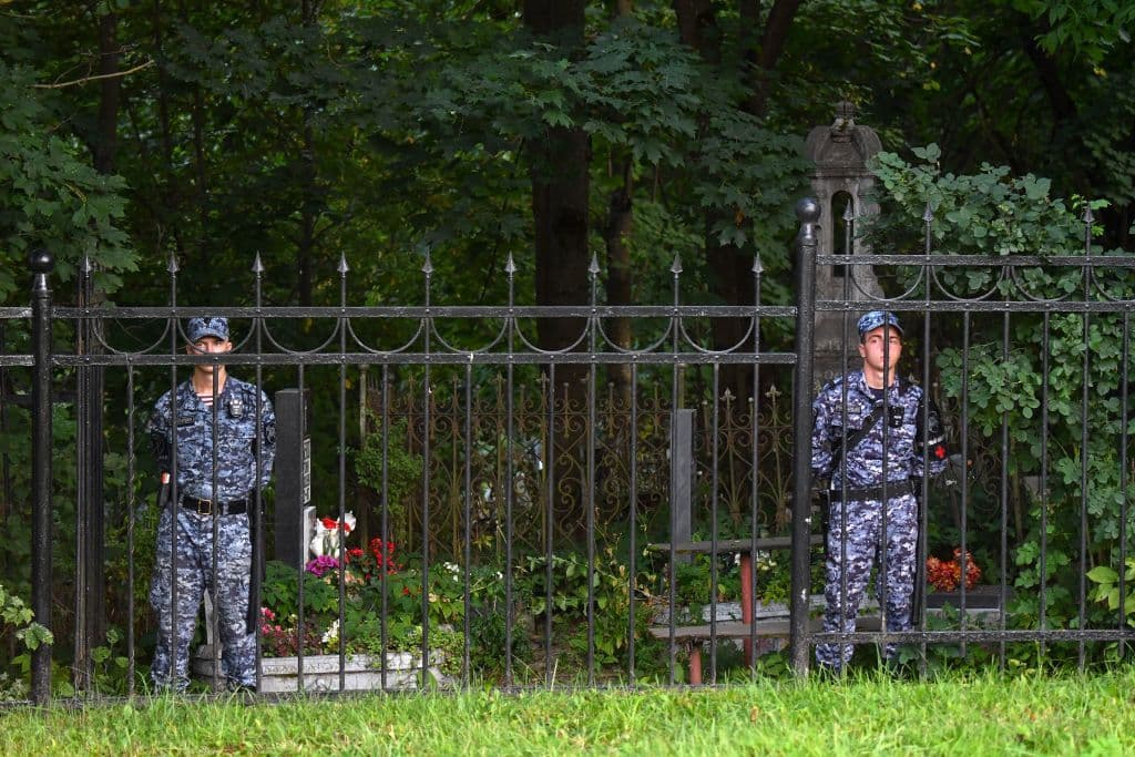 Media: Rosgvardia recruiting convicts pardoned after fighting for Wagner