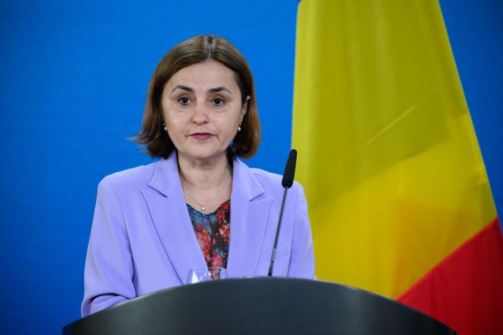 Bucharest demands end to Russian attacks after finding drone debris on Romanian territory