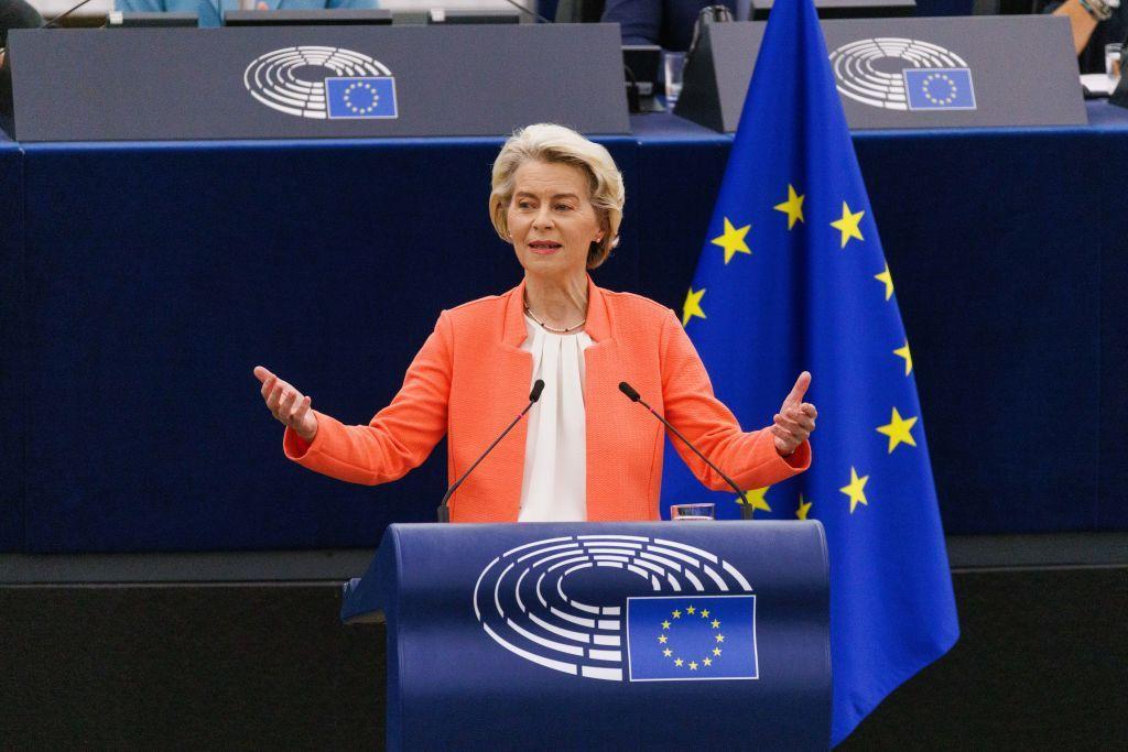 Bloomberg: EU Commission to recommend Ukraine membership talks