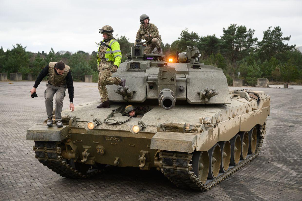 UK defense secretary confirms Challenger 2 tank destroyed in Ukraine