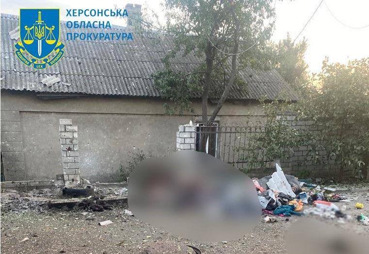 Russian shelling of Kherson kills 3 women