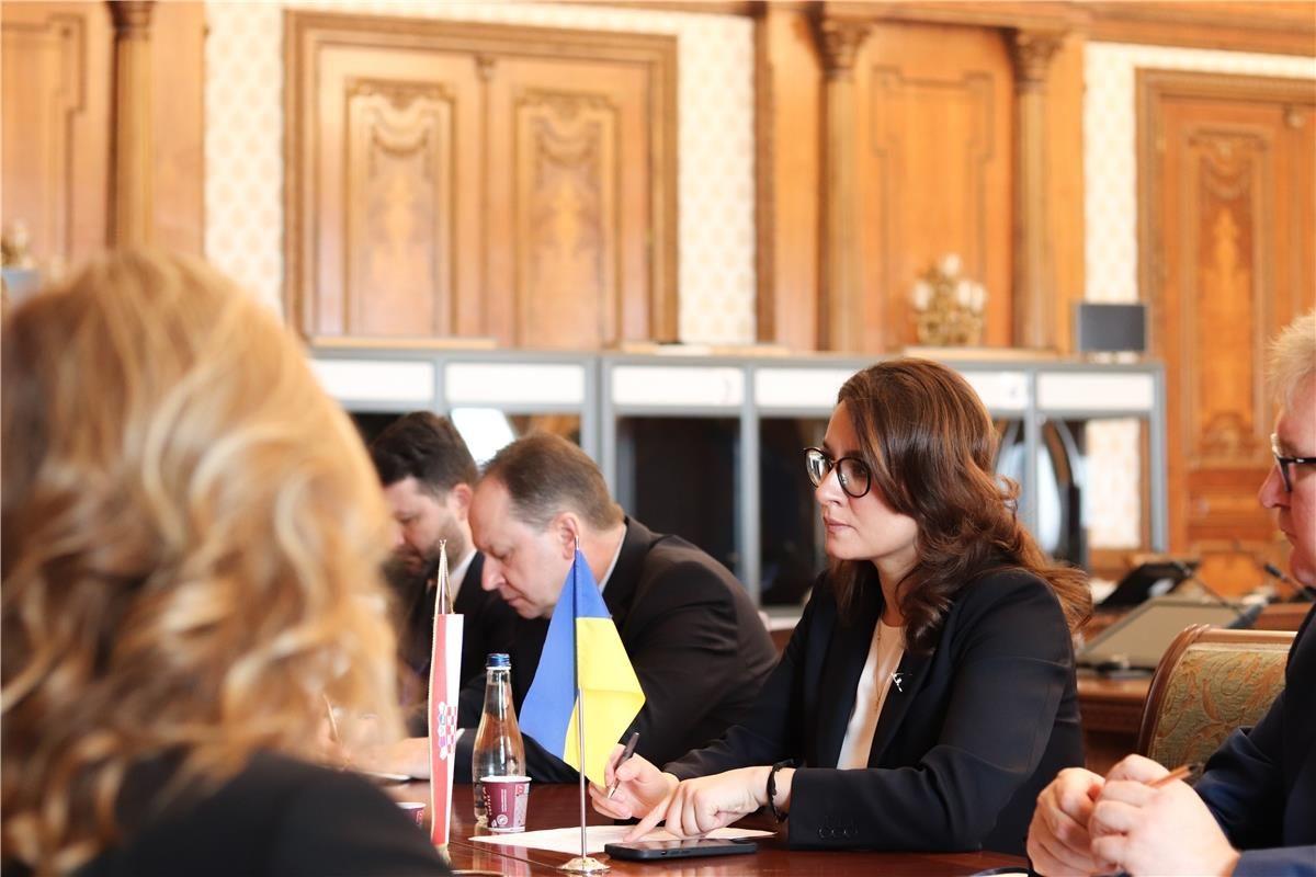 Minister: Croatian ports start exporting Ukrainian grain
