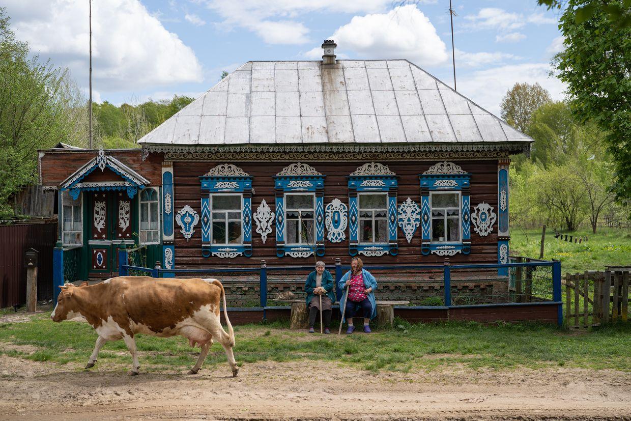 Two sisters capture the beauty of Ukraine’s villages before it’s gone