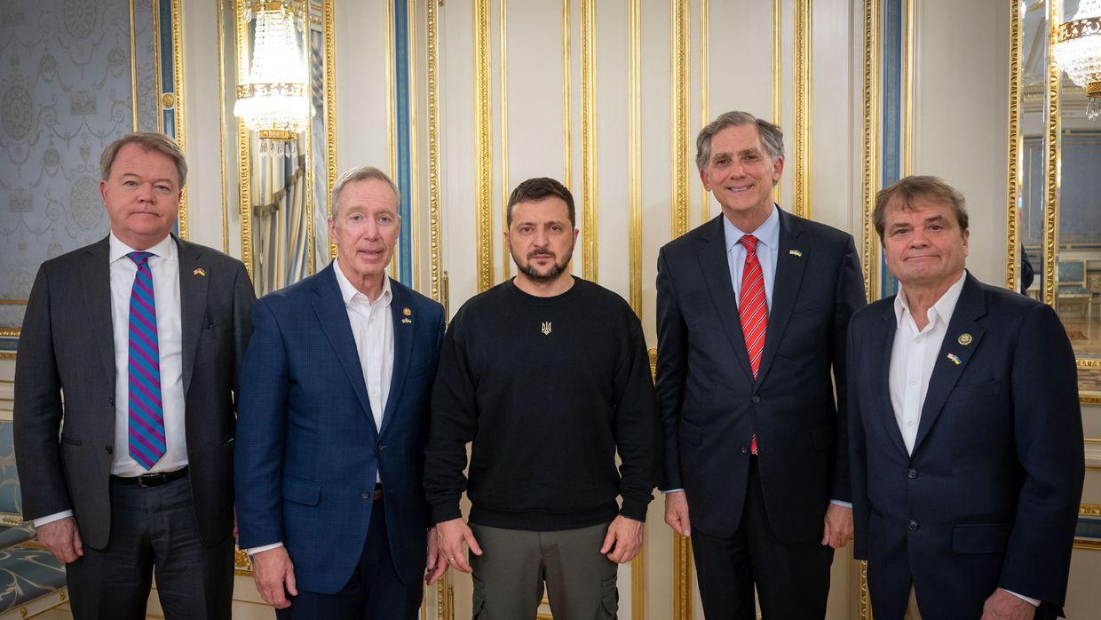 Zelensky hosts bipartisan US congressional delegation