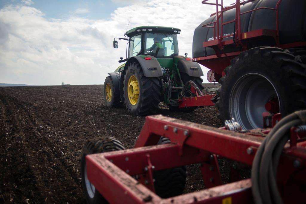 Ministry: Winter sowing completed in 4 Ukrainian regions, 4.95 million hectares planted