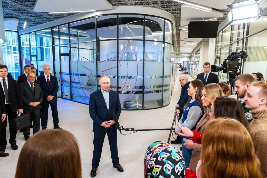UK Defense Ministry: Russian universities instructed not to talk about negative trends in country