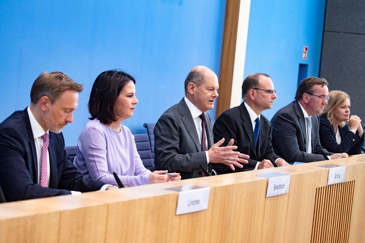 Ukraine's Foreign Ministry says reports on Germany halting military aid are 'manipulation'