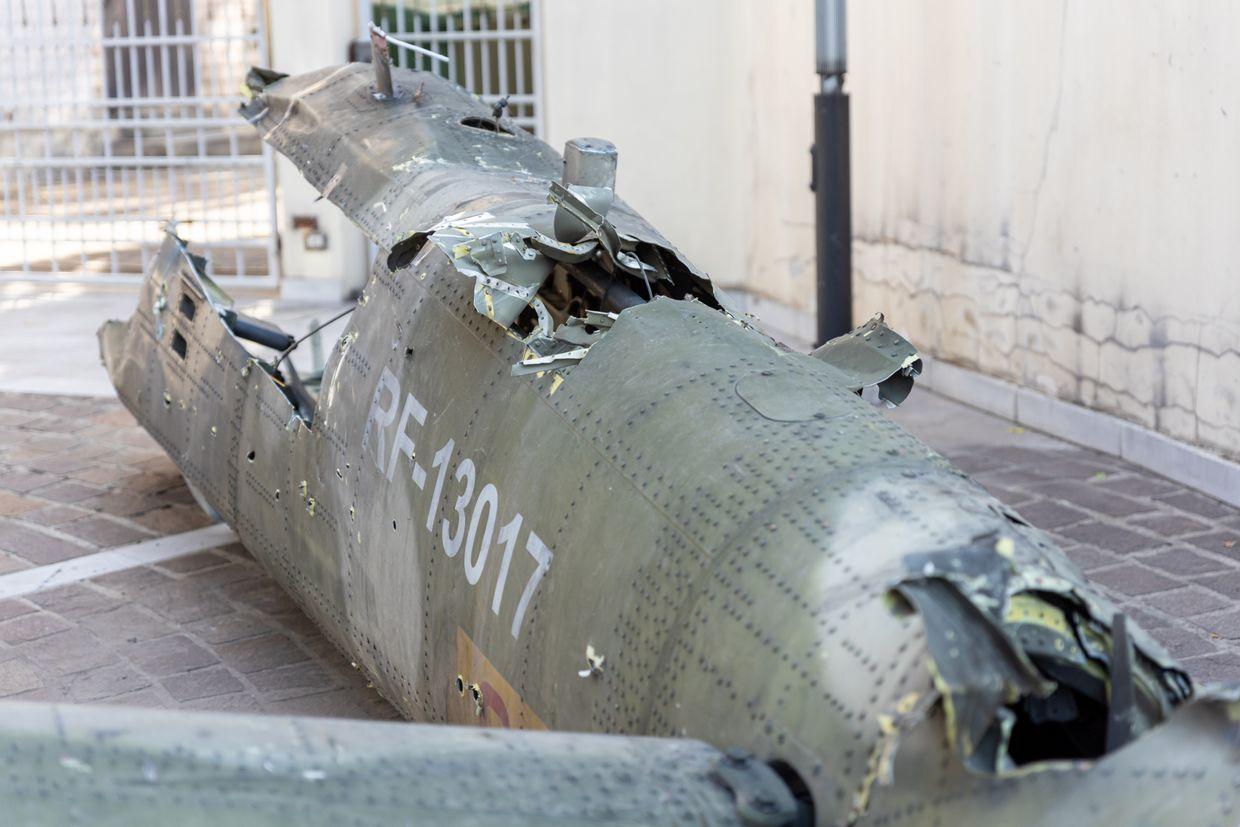 Ukrainian forces strike Russian airfields in occupied territories