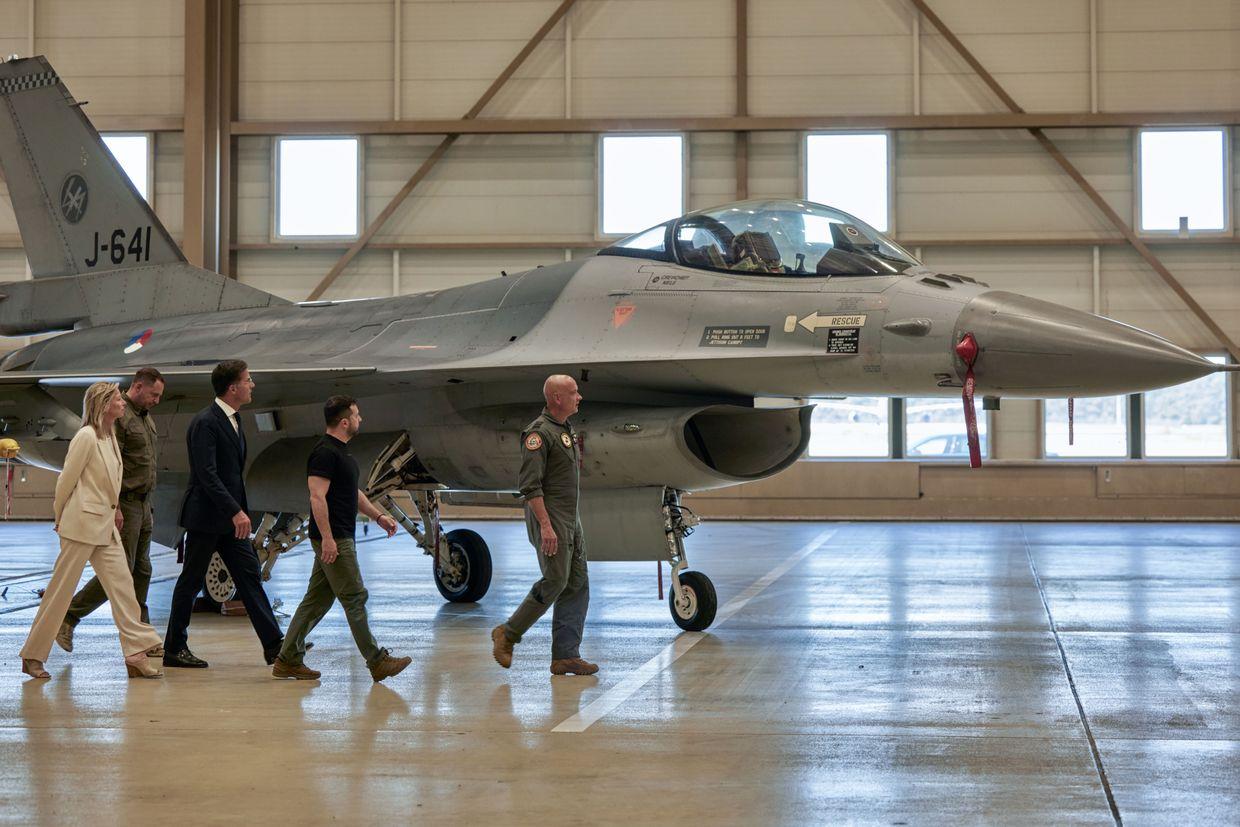 Dutch minister: F-16 training in Romania for Ukrainian pilots to begin 'within weeks'