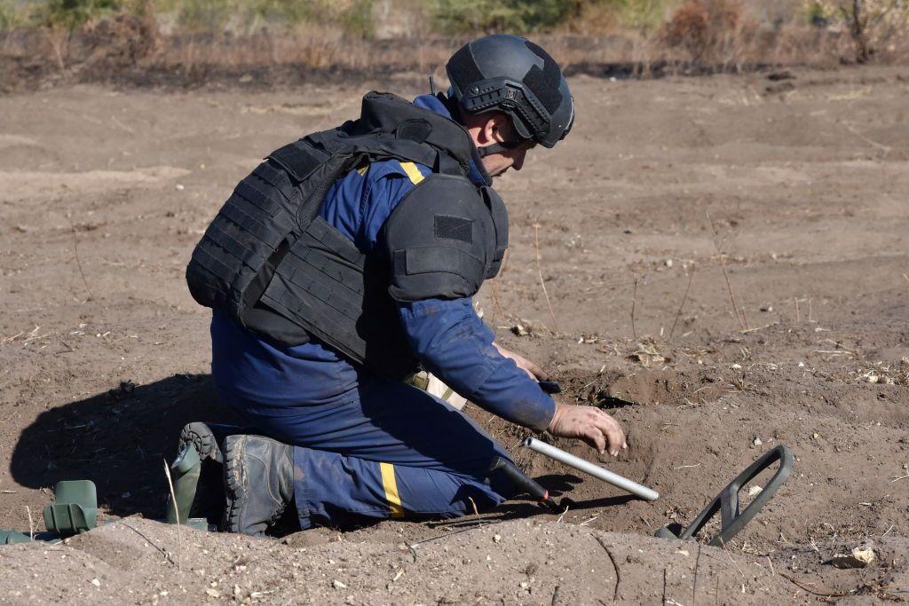 Ukrainian sappers find over 700,000 explosive devices