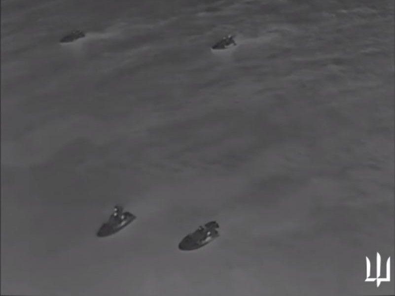 Military intelligence: Special forces land in Crimea in military operation