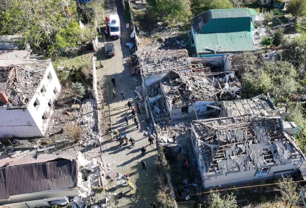 Russian missile strike on Dnipro district kills 1, injures 4