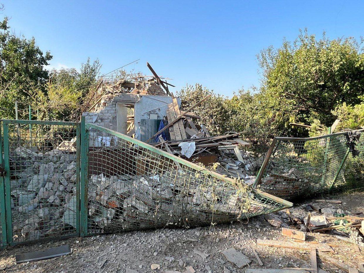 Russian attacks kill 5, injure 15 over past day