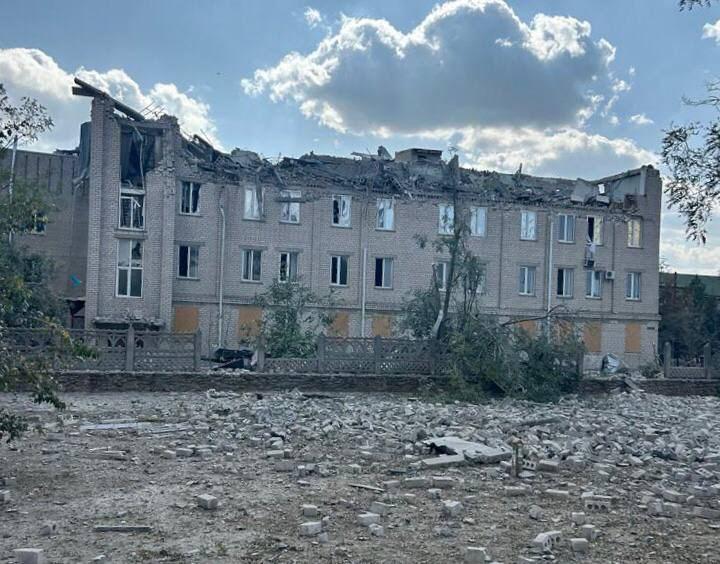 Russia attacks hospital in Beryslav in Kherson Oblast, injures 2