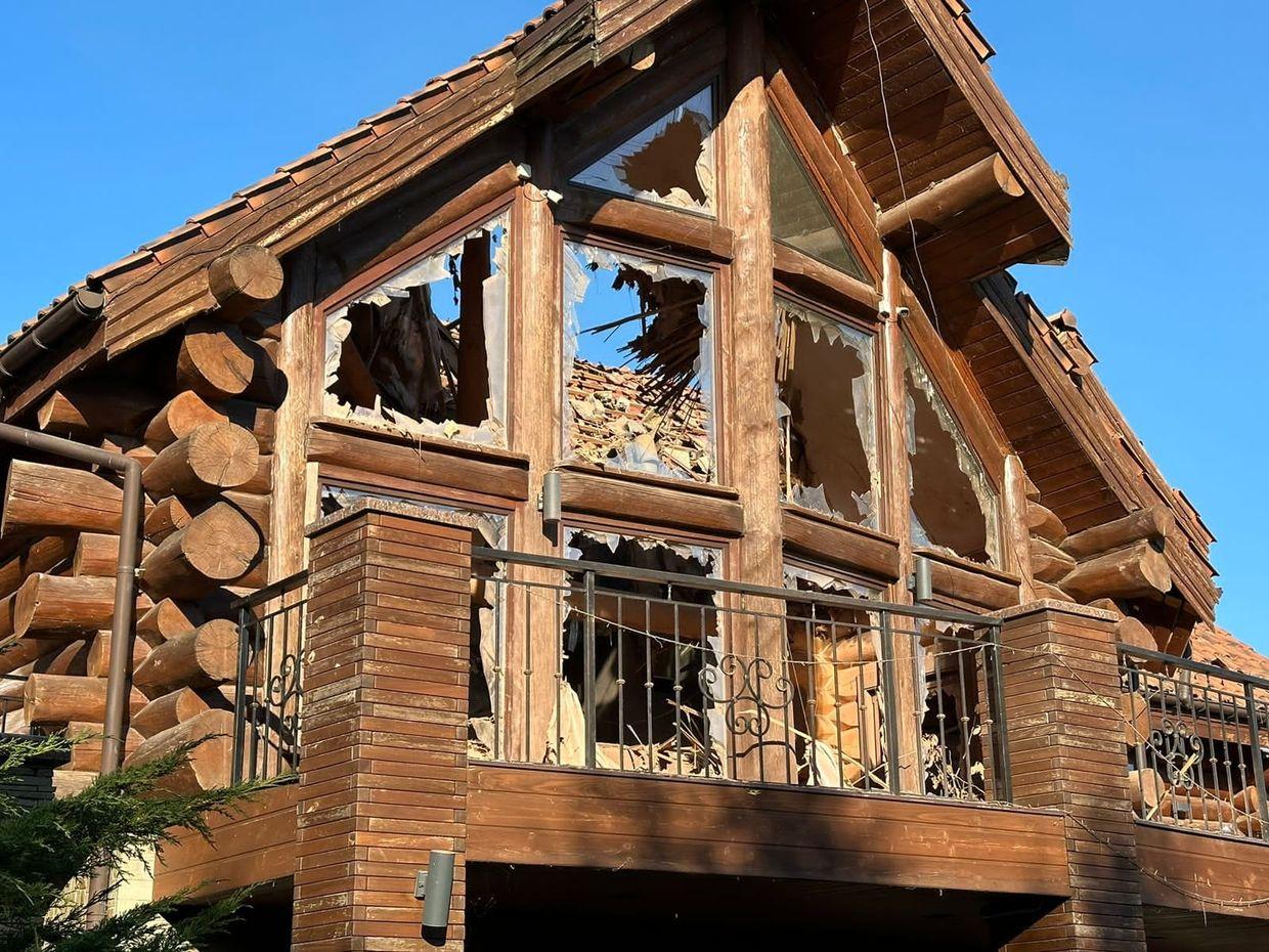 Russian shelling of Nikopol in Dnipropetrovsk Oblast injures man
