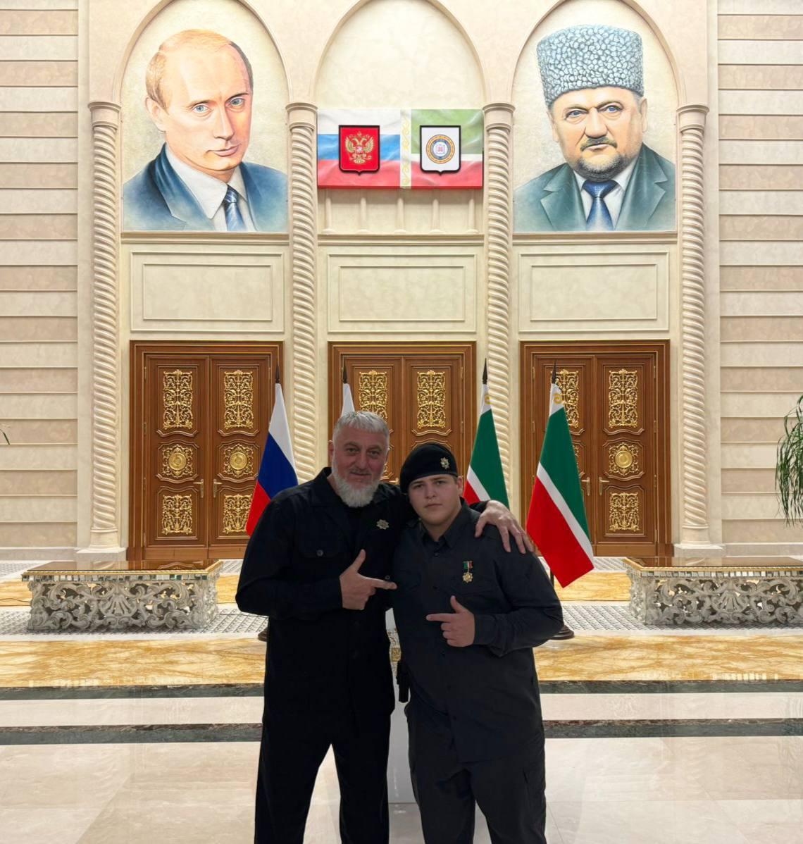 Kadyrov’s 15-year-old son beats inmate, presented with state award