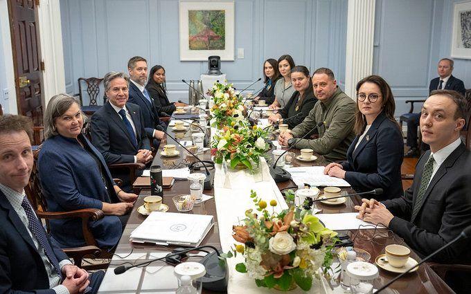 Yermak meets with Blinken in Washington