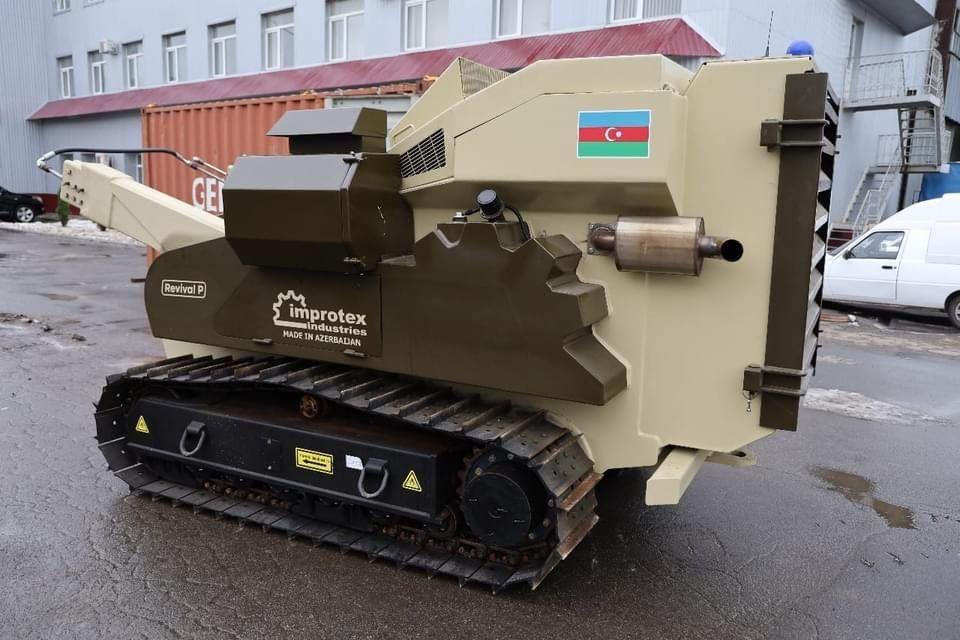 Ambassador: Azerbaijan delivers demining machine to Ukraine