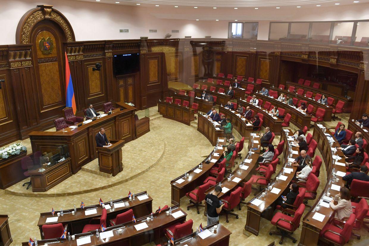 Media: Armenia proposed Russia sign agreement to circumvent Rome Statute