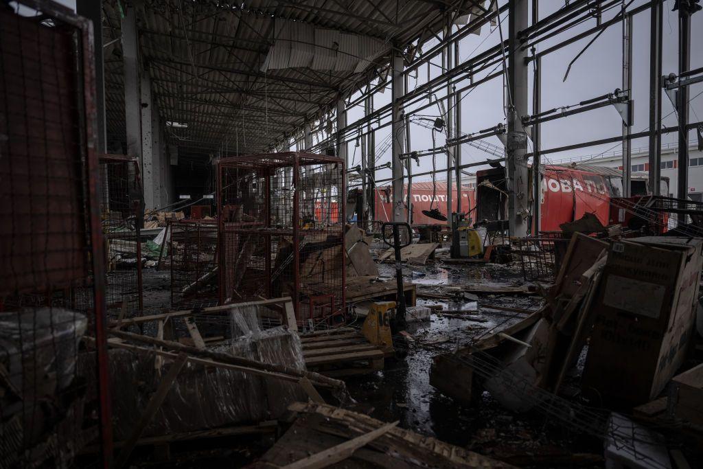 Death toll of Russian attack on Nova Poshta depot rises to 8