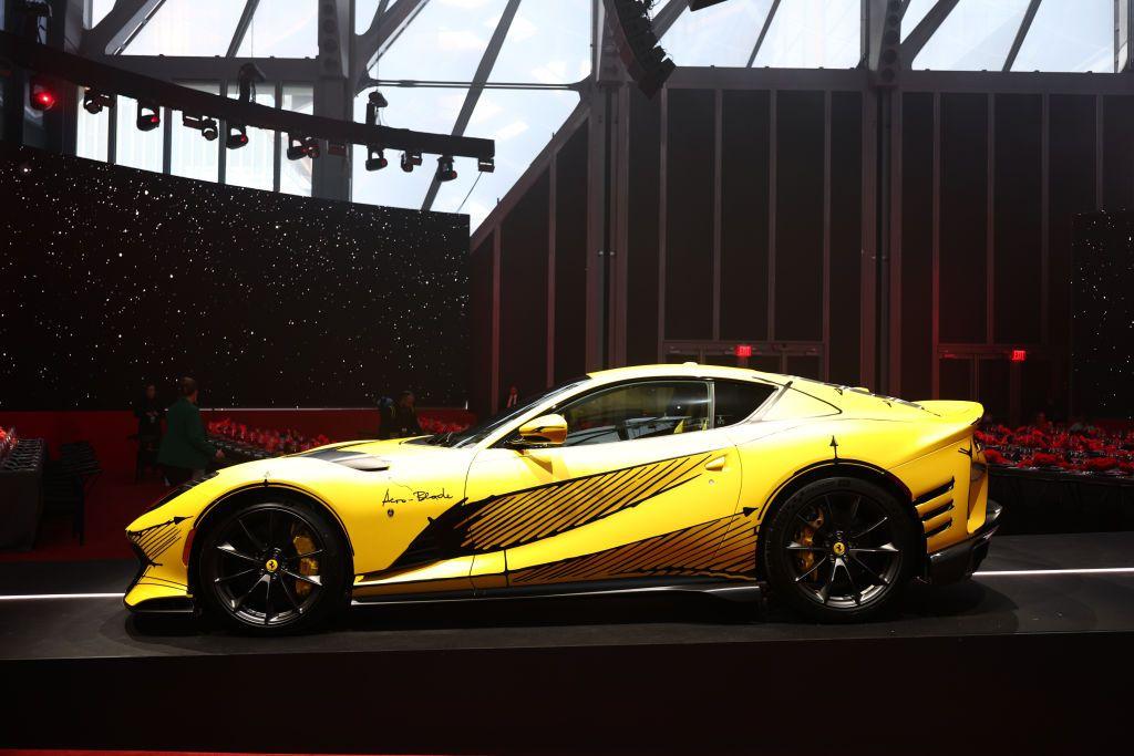 Media: 1,300 luxury cars enter Russia despite sanctions