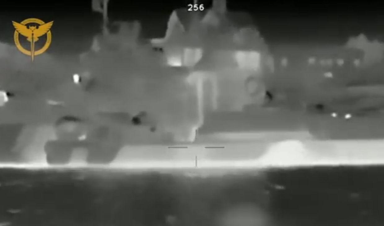 Military intelligence: Ukraine hits 2 light Russian landing crafts in Crimea