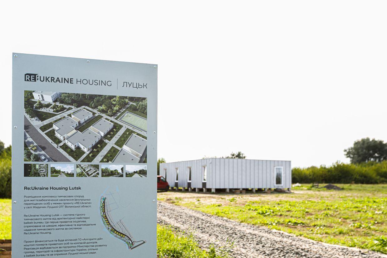 Architects short of government support, not ideas to house refugees