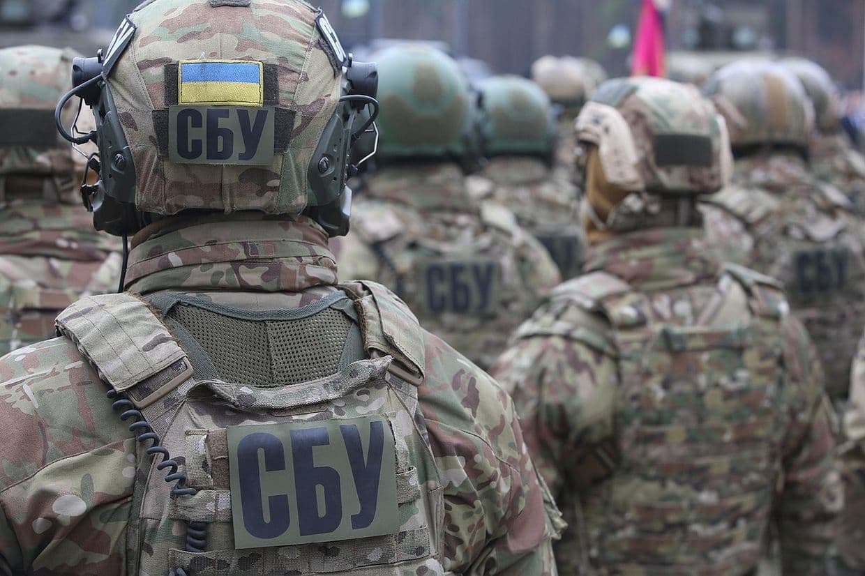 Ukraine names Hungarian officer allegedly behind spy network busted in 2025
