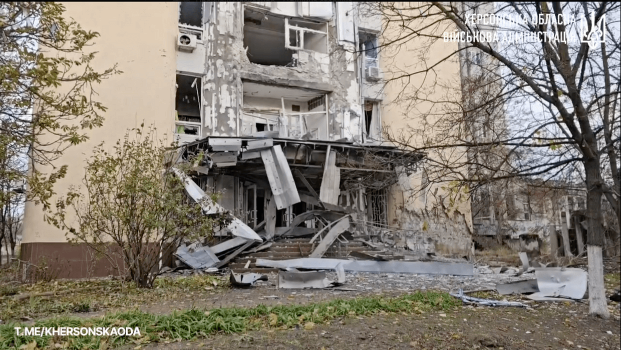 Governor: Russian attacks on Kherson Oblast kill 1, injure 3