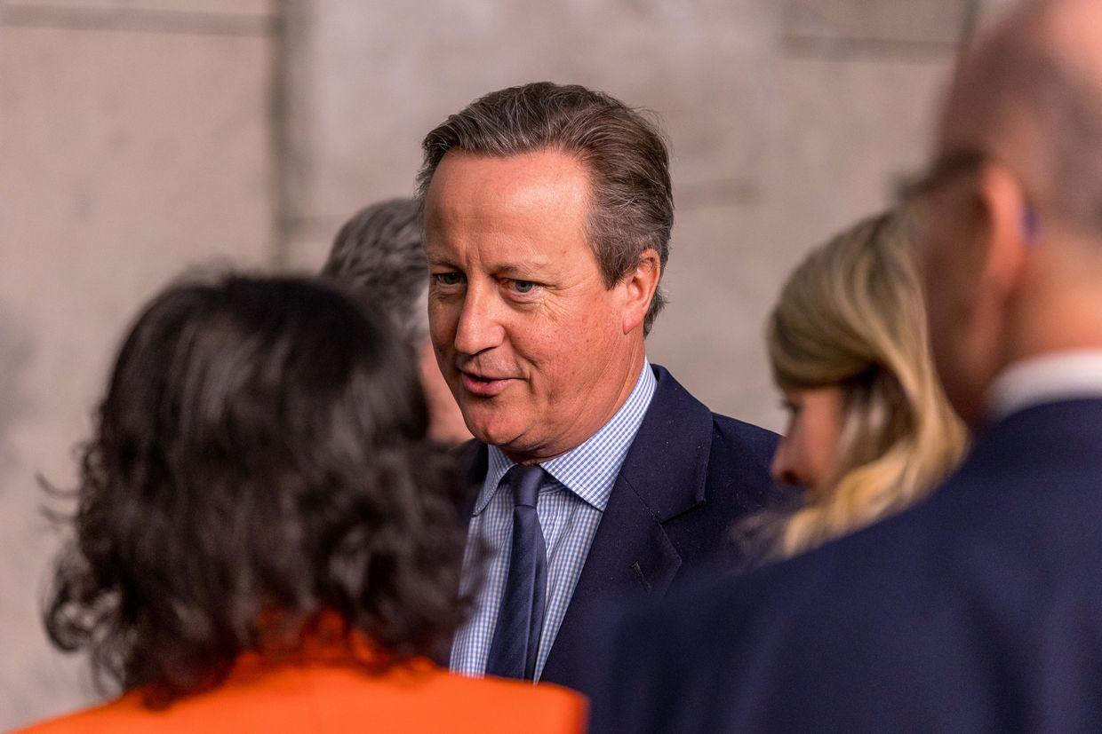 Guardian: UK foreign secretary fails in bid to persuade Trump on Ukraine aid