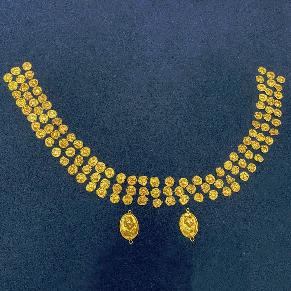 Scythian artifacts from occupied Crimea returned to Ukraine from Netherlands