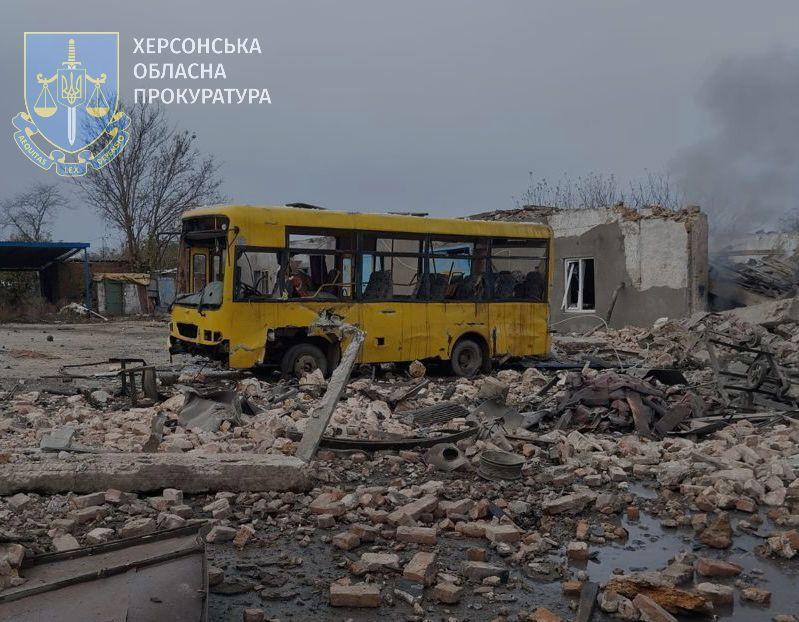 Russian attacks on Kherson Oblast injure 4