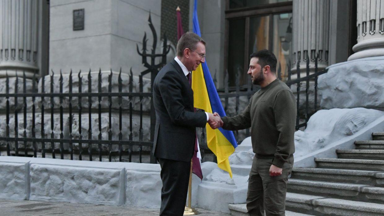 Latvian president arrives in Ukraine on official visit