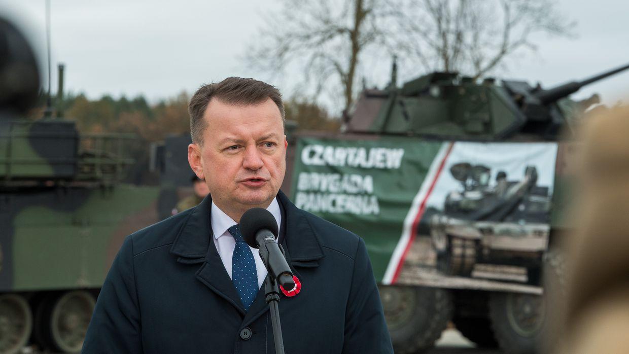 Poland deploys tank battalion near Belarus