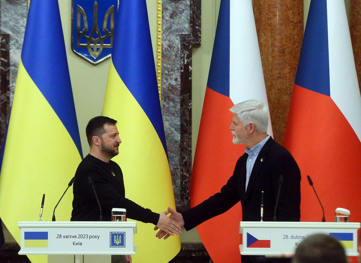 Czech president: Western military support for Ukraine insufficient for high-intensity operation