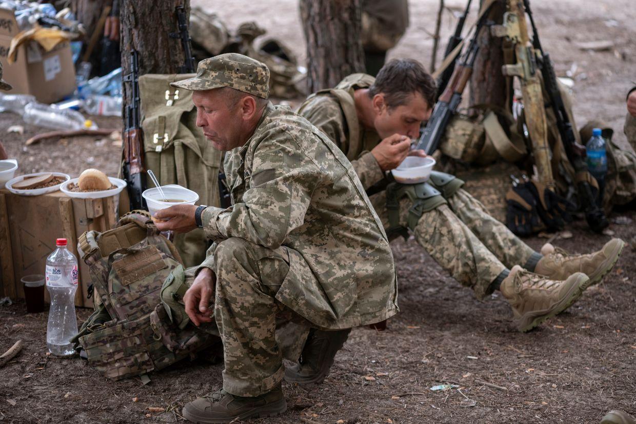 Military officials charged over illegally selling army food supplies