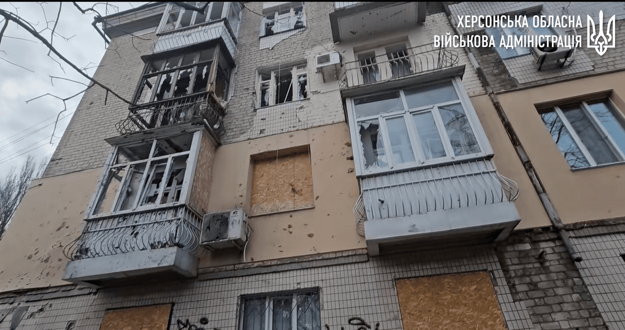 Governor: Russian shelling leaves 70% of Kherson without electricity