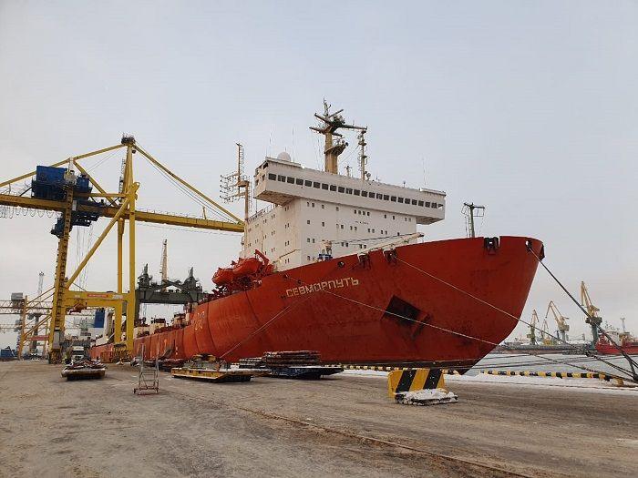 Russian emergency service: Fire reported on nuclear-powered vessel, quickly extinguished