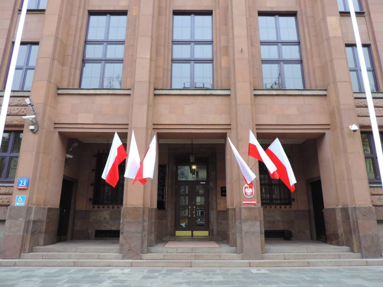 Polish Foreign Ministry summons Russian charge d'affaires over missile incident
