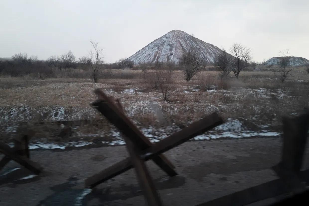 Military: Battle for Marinka continues