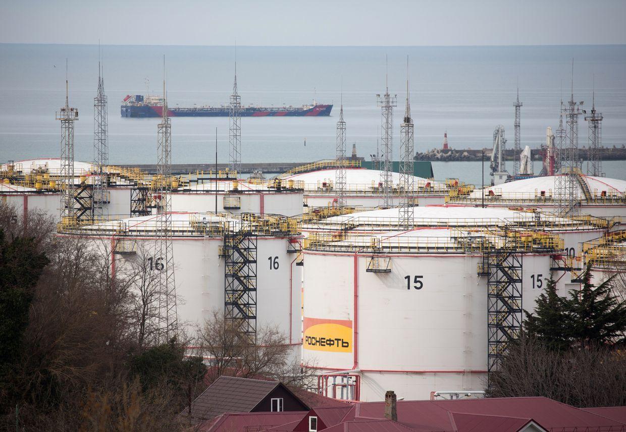 US announces new sanctions to tighten Russian oil price cap