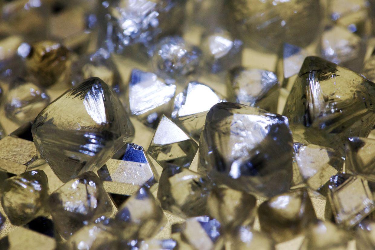 G7 to ban direct import of Russian diamonds from January