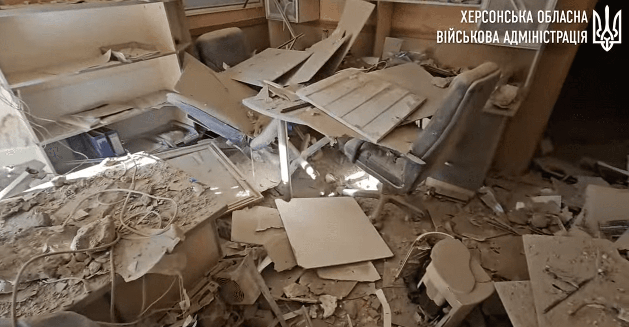 Update: 4 injured, 2 killed in Russian attacks against Kherson