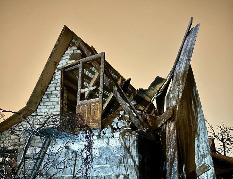 Russian attacks against Kyiv, Kherson oblasts injure 6 over past day