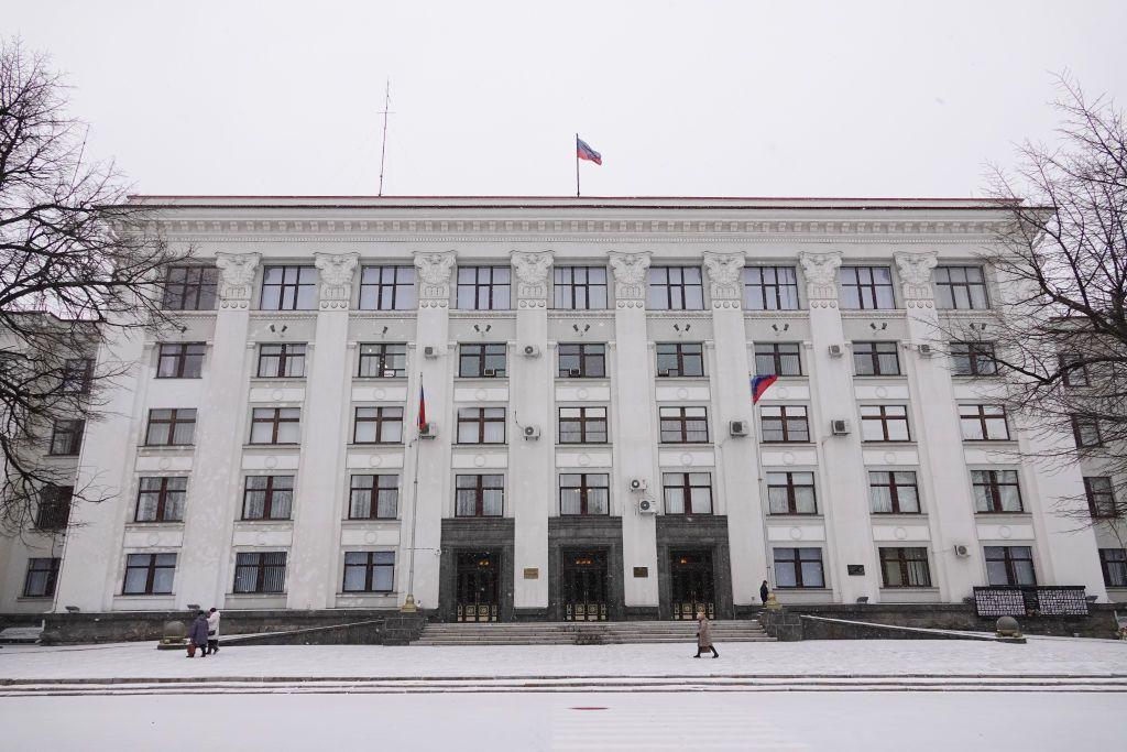 Media: SBU behind assassination of collaborator in occupied Luhansk